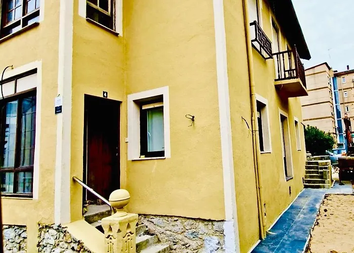 Olas Y Llamas. Ciudad, Mar Y Naturaleza. Country house Santander