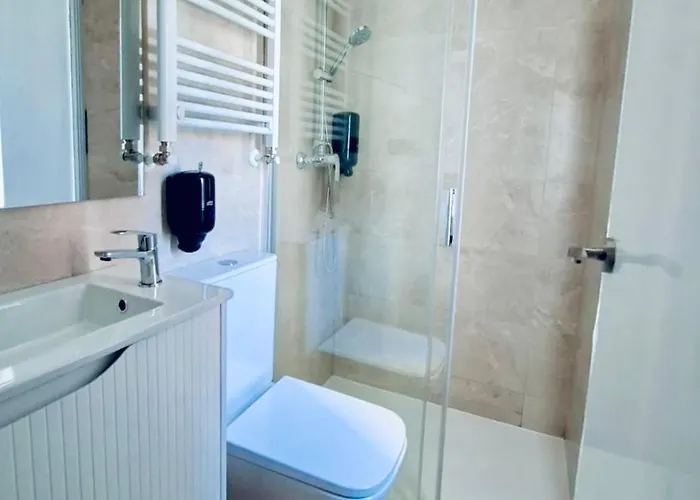 Olas Y Llamas. Ciudad, Mar Y Naturaleza. * Santander