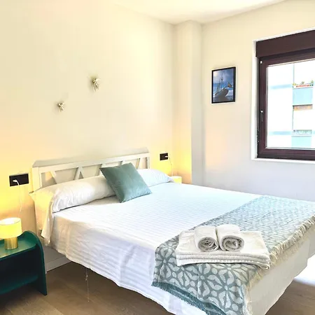 Olas Y Llamas Ciudad, Mar Y Naturaleza Landsted